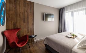Marchi Studio 2 By Aula